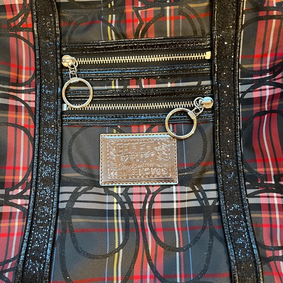 Coach Poppy Glam Tartan Plaid Large red & black Tote. Double Front Zipper - Picture 16 of 16